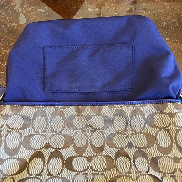 Coach Signature Small Tote   NWOT - Picture 9 of 14